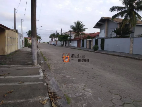 Imagem Casa com 3 dormitórios à venda, 132 m² por R$ 550.000 - Balneário Jardim de Itanhaém (F/Grandesp) - Itanhaém/SP
