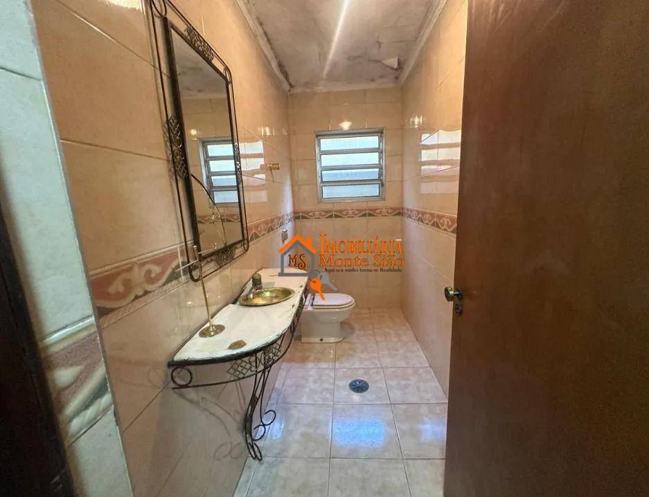 Imagem Sobrado com 3 dormitórios à venda por R$ 960.000 - Jardim Rossi - Guarulhos/SP