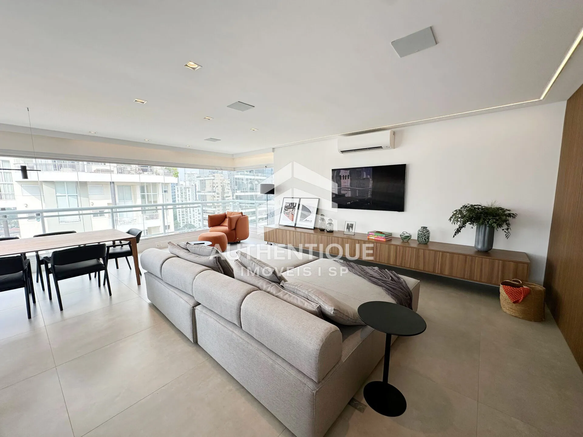 Imagem TIREE ITAIM BIBI - Apartamento no bairro Itaim Bibi à venda