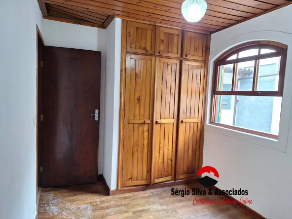 Imagem Casa a Venda na Região do Jaguaribe em Campos do Jordão-SP.