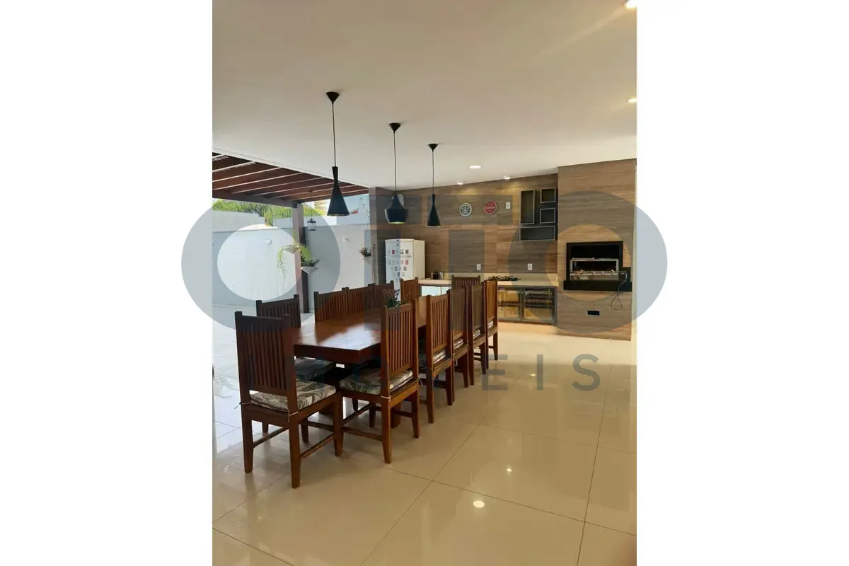 Imagem Casa com 4 quartos e 4 suítes para locação em Outeiro da Glória, Porto Seguro