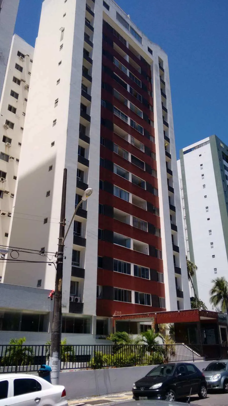 Foto do imóvel Apartamento para alugar, no Monte Bello em Salvador, Pituba, com 3 quartos, 97,5m2 em Praça Igaratinga