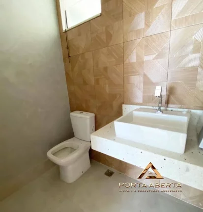 Imagem Casa Triplex 03 quartos sendo 01 suíte- Iguaçu - Ipatinga- cód 933