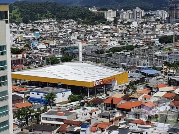 Imagem Viva com Conforto: 3 Suítes, 4 Vagas, Lazer Completo em BC