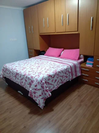 Imagem Sobrado Maravilhoso com 178 m² 3 Dormitórios 3 Vagas Estuda Permuta
