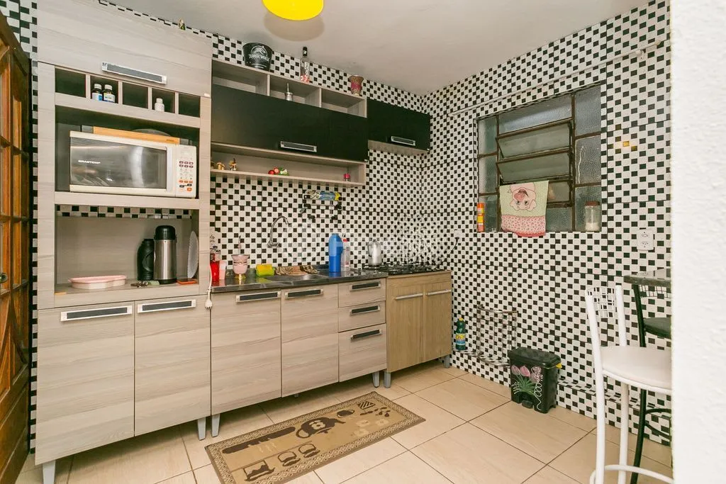 Imagem Casa de 2 dormitórios à venda Bairro no Vila Nova - Porto Alegre