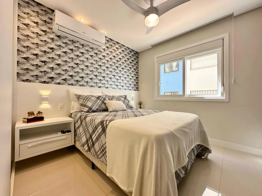 Imagem Apartamento 4 Dormitórios - Bairro Zona Nova