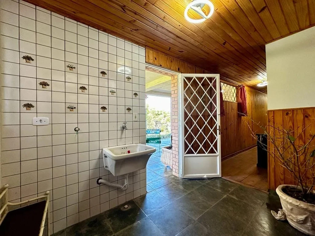 Imagem Casa à venda 4 Quartos, 1 Suite, 4 Vagas, 1350M², Condominio Vale do Sol, Campos do Jordão - SP | Condomínio colinas do sol