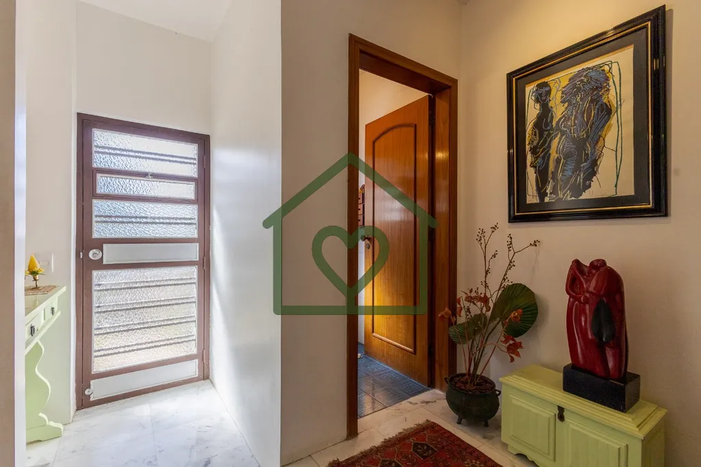 Imagem Casa em condomínio fechado com infraestrutura completa de lazer e segurança no bairro Santa Tereza...