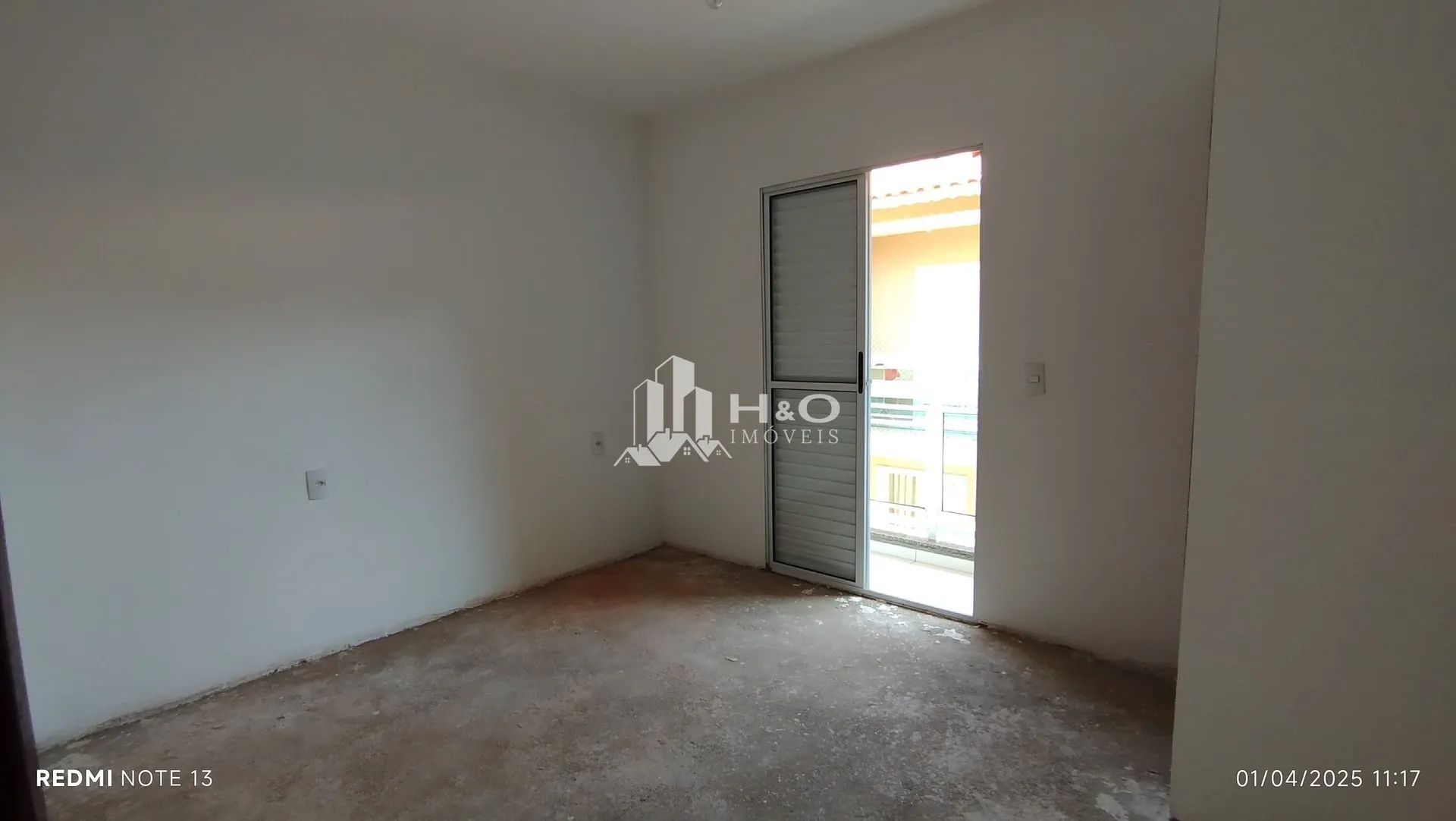 Imagem Oportunidade, Sobrado para venda com 105 metros quadrados com 2 quartos em Vila Carmosina - São Paulo - SP