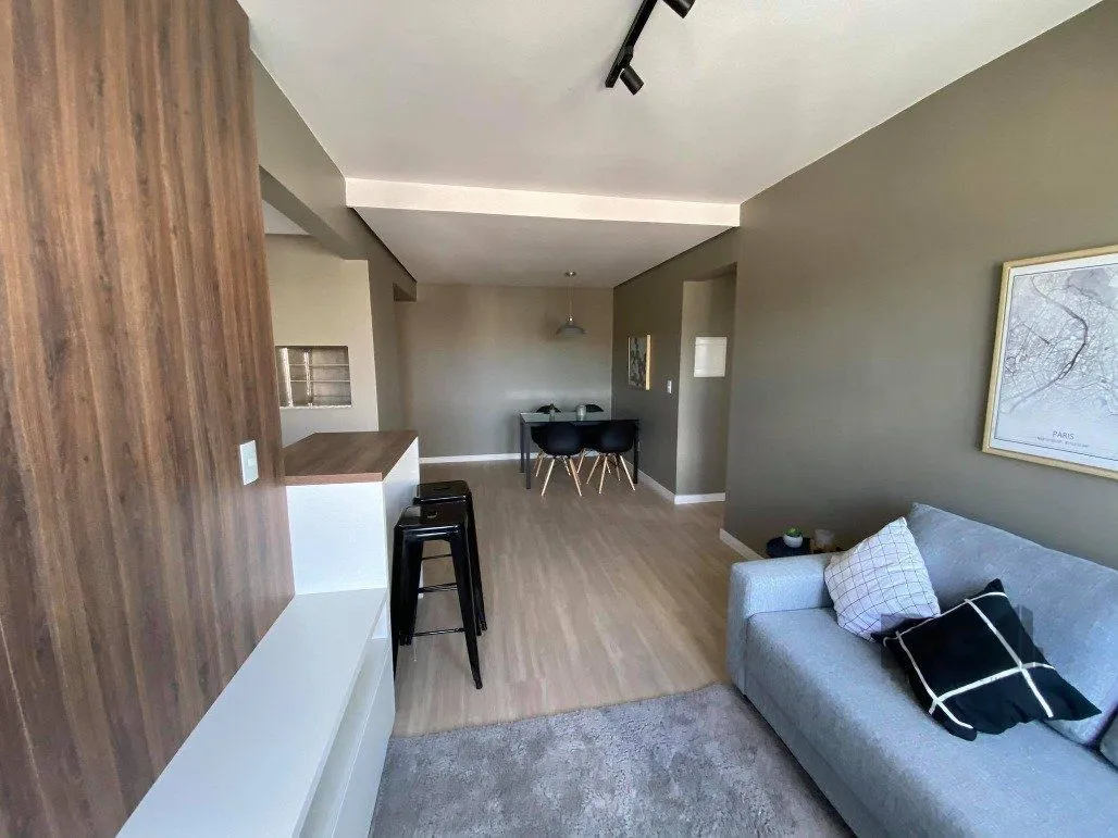 Imagem Apartamento de 2 dormitórios e uma vaga para Comprar no Bairro Bom Jesus.