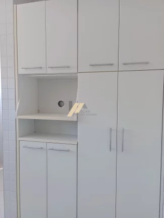 Imagem Apartamento à venda com 2 suítes no Cambuí, Campinas, São Paulo.