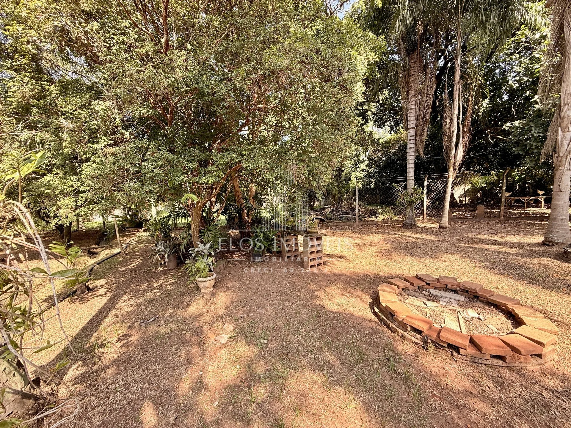 Imagem Fazenda/Sítios/Chácaras de 3 quartos, no bairro Bairro São Francisco, em Limeira