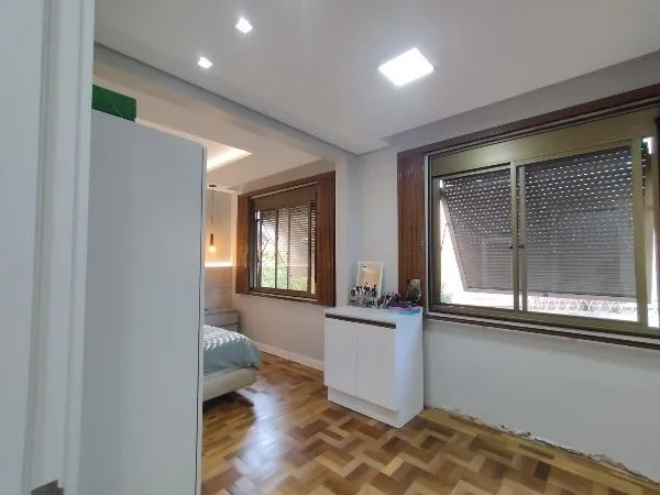Imagem Vende-se apartamento reformado com 2 dormitórios (1 suíte) - 75 m² - Jardim Botânico