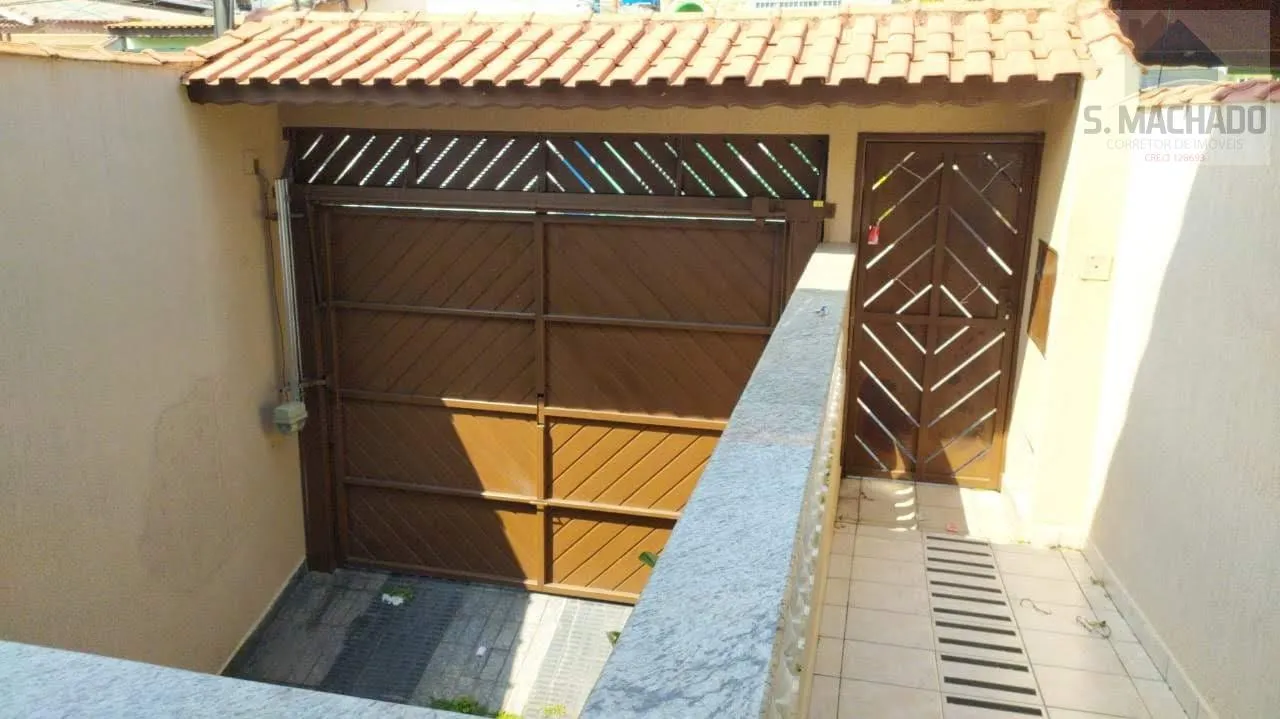 Imagem Sobrado para Venda em Santo André / SP no bairro Parque Novo Oratório