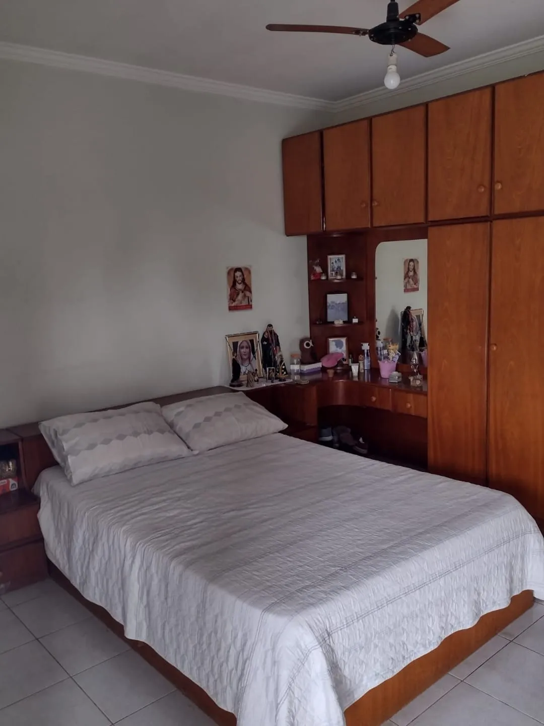 Imagem Casa à venda 4 Quartos, 1 Suite, 8 Vagas, 360M², Parque Senhor do Bonfim, Taubaté - SP