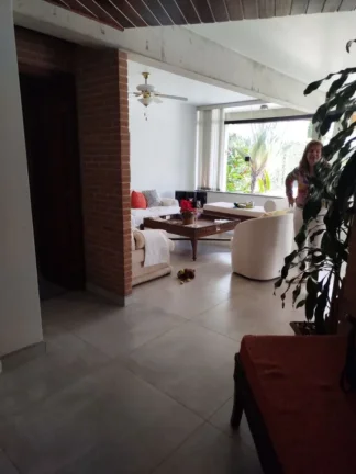 Imagem Casa Sobrado, 3 dormitórios ( 3 suítes), 4 vagas, piscina, Jacareí.