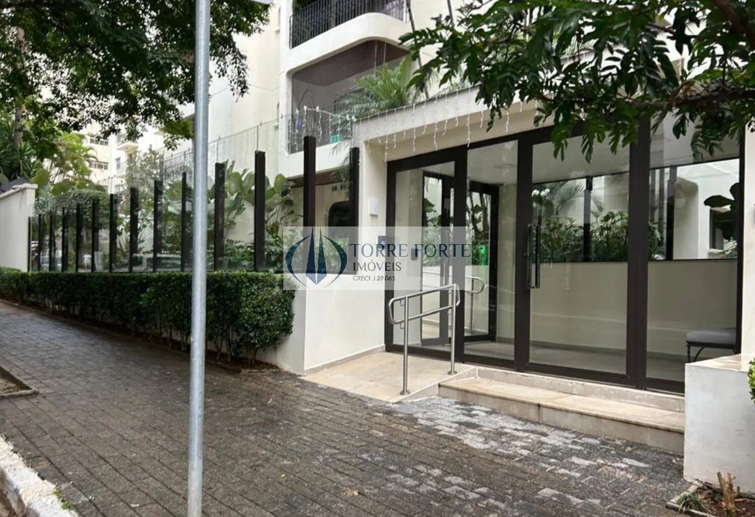 Imagem Apartamento 3 dormitórios (2 suítes) |157 m²|2 vagas paralelas|Indianópolis