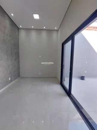 Imagem Casa à venda, com 8 quartos, 240m2