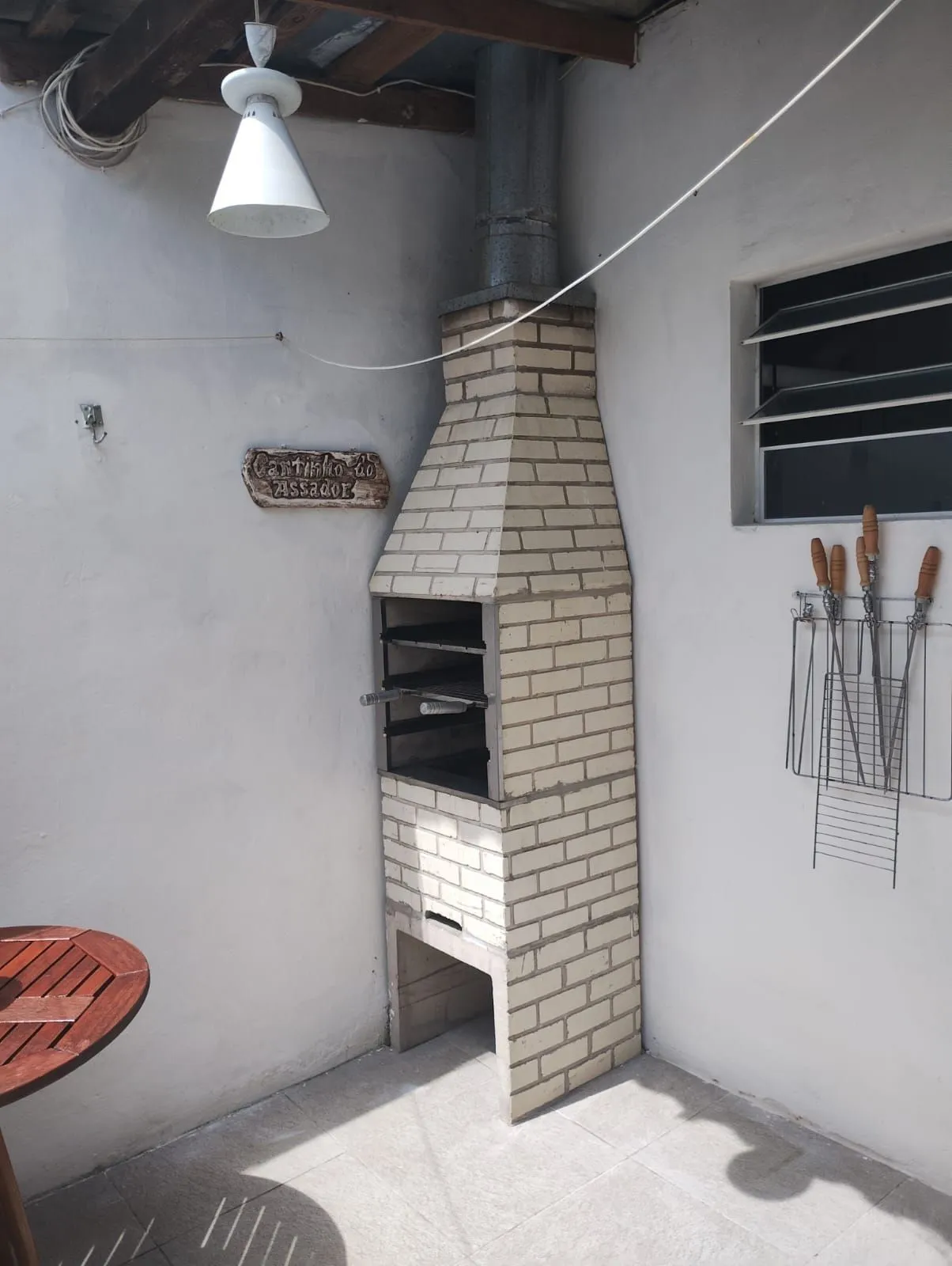 Imagem Linda casa com 2 quartos na Hípica
