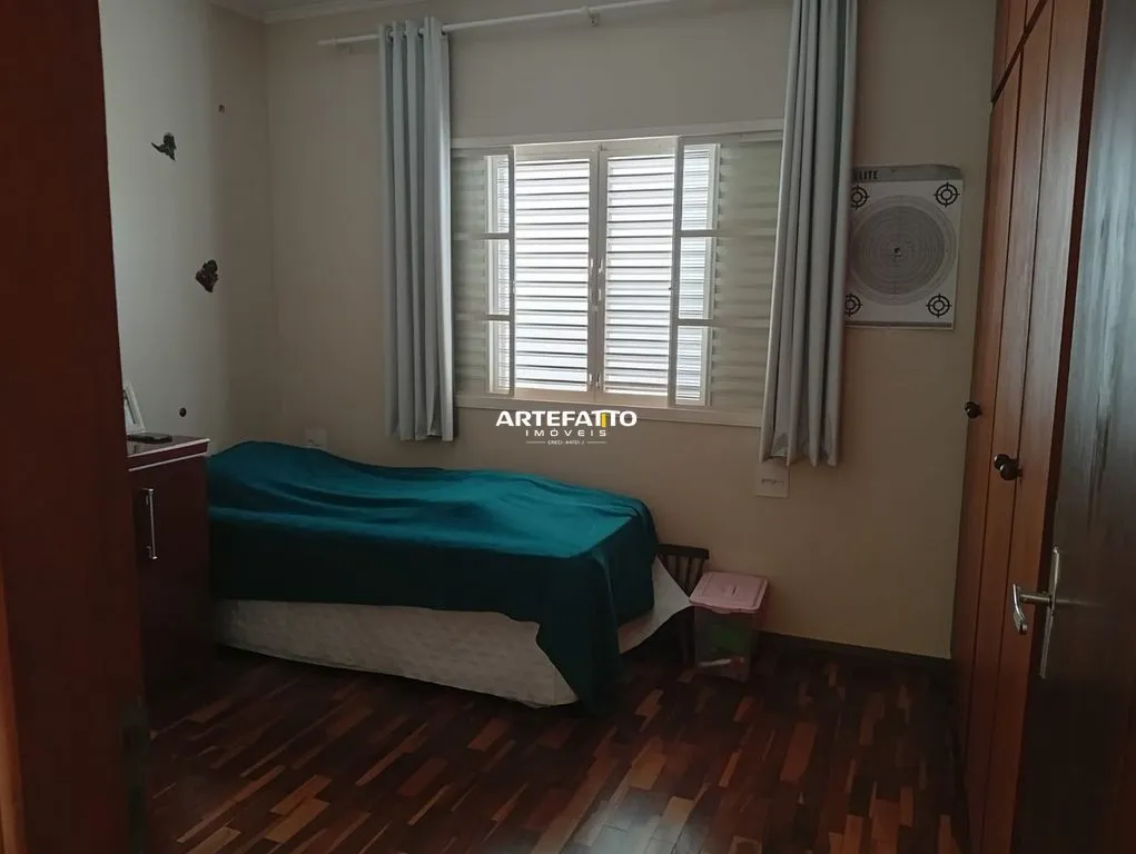 Imagem Casa Jd. Santana 3 Quartos, com piscina