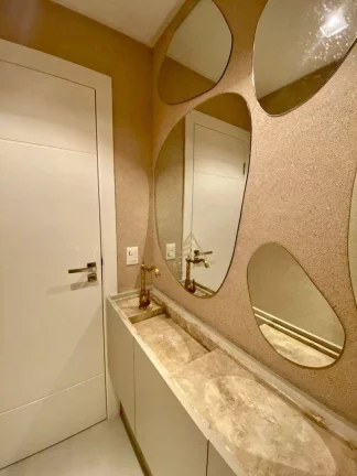 Imagem Apartamento à venda, 130 m² por R$ 3.200.000,00 - Pioneiros - Balneário Camboriú/SC