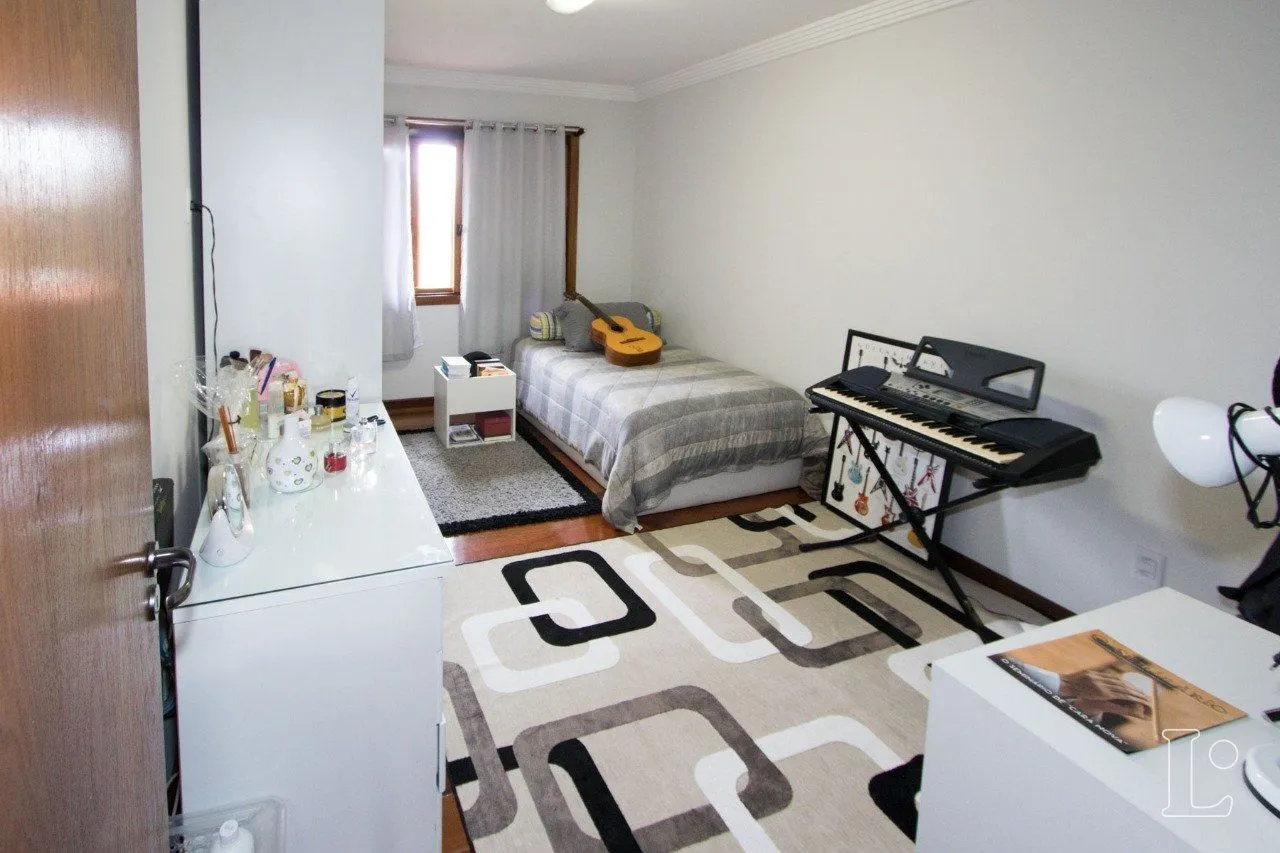 Imagem Casa Condominio para Venda - 382.86m², 4 dormitórios, sendo 2 suites, 4 vagas - Cristal