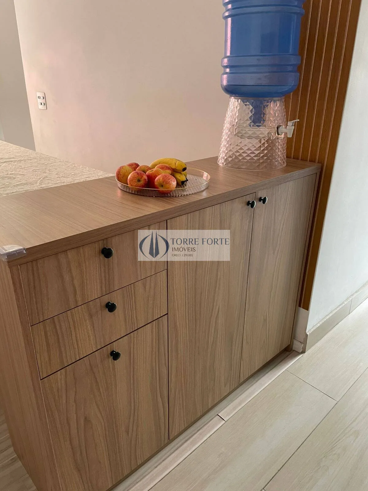 Imagem Ótimo apartamento com 71 m² 3 dorms. 1 suíte + 1 banheiro 1 vaga de garagem