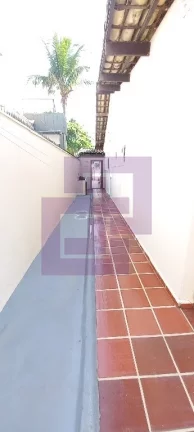 Imagem Casa bem localizada.Enseada!