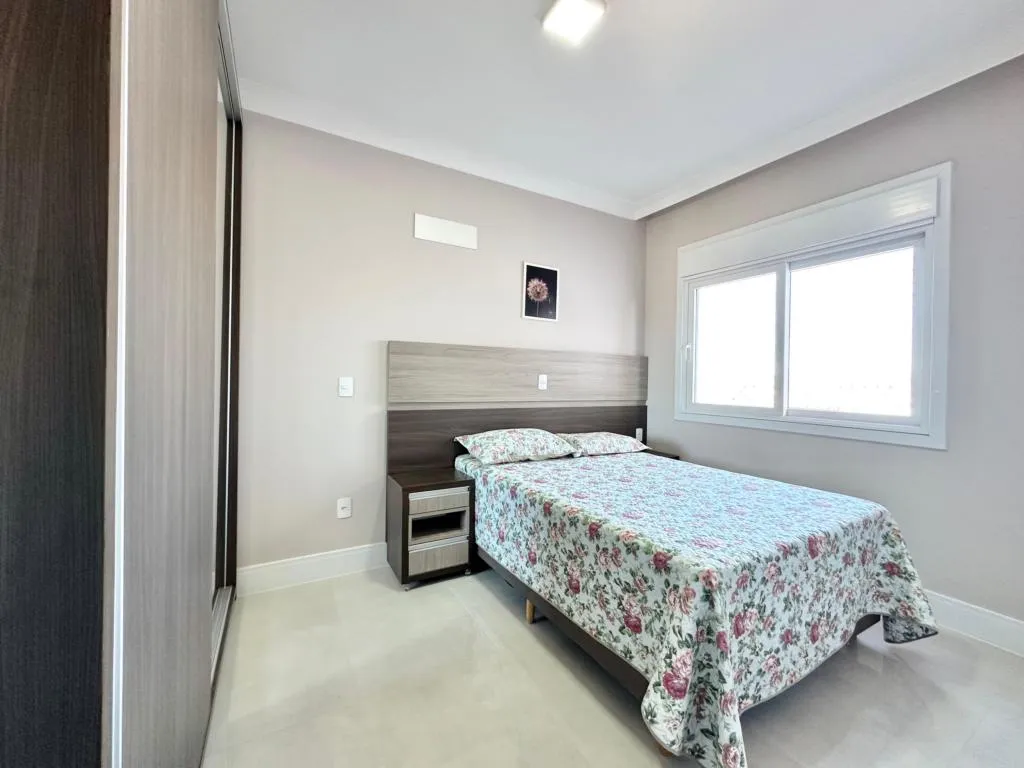 Imagem Apartamento 2 Dormitórios - Bairro Centro