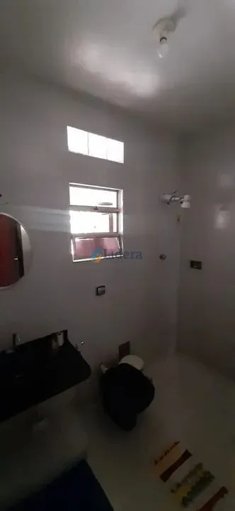 Imagem Casa com quintal -3 quartos - 1 suíte - 143m² - Bessa, em João Pessoa-PB