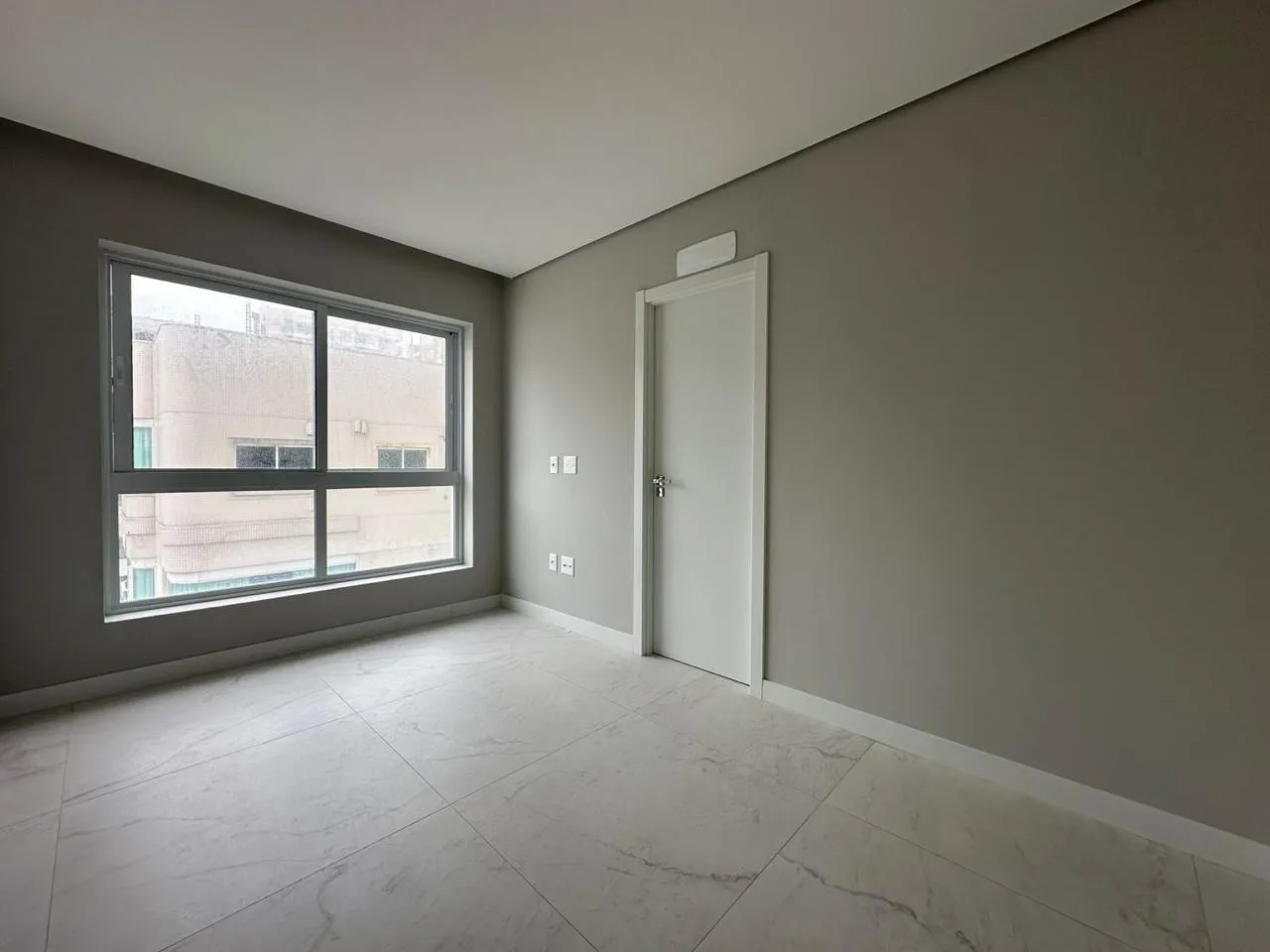 Imagem Apartamento à venda com 132m2 por R$ 2.300.000,00
