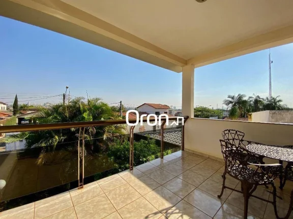 Imagem Sobrado à venda, 420 m² por R$ 1.300.000,00 - Santa Genoveva - Goiânia/GO