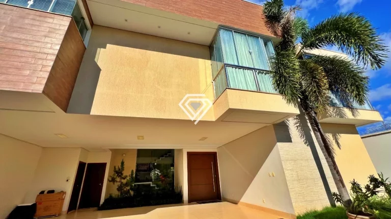 Imagem Sobrado 5 Suítes, 425 m² c/ lazer à venda na 303 Sul