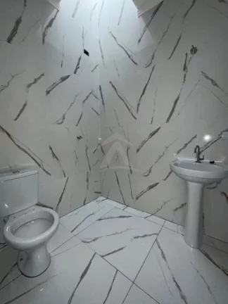 Imagem SOBRADO, 3 QUARTOS SENDO 1 SUÍTE, CENTRO