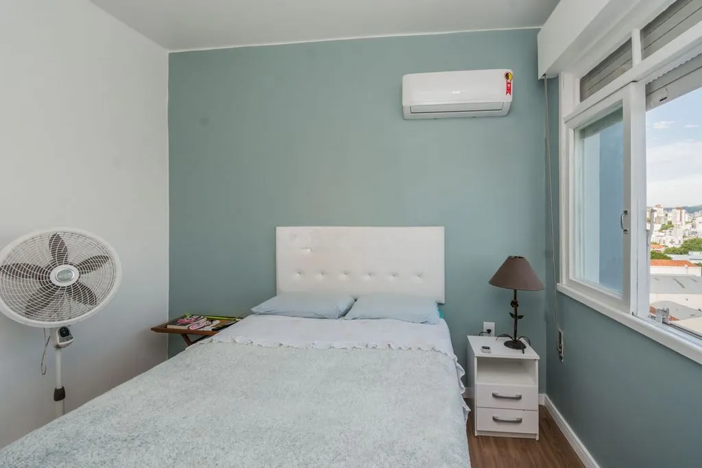 Imagem Apartamento de 3 dormitórios à venda no Bairro Rio Branco - Porto Alegre