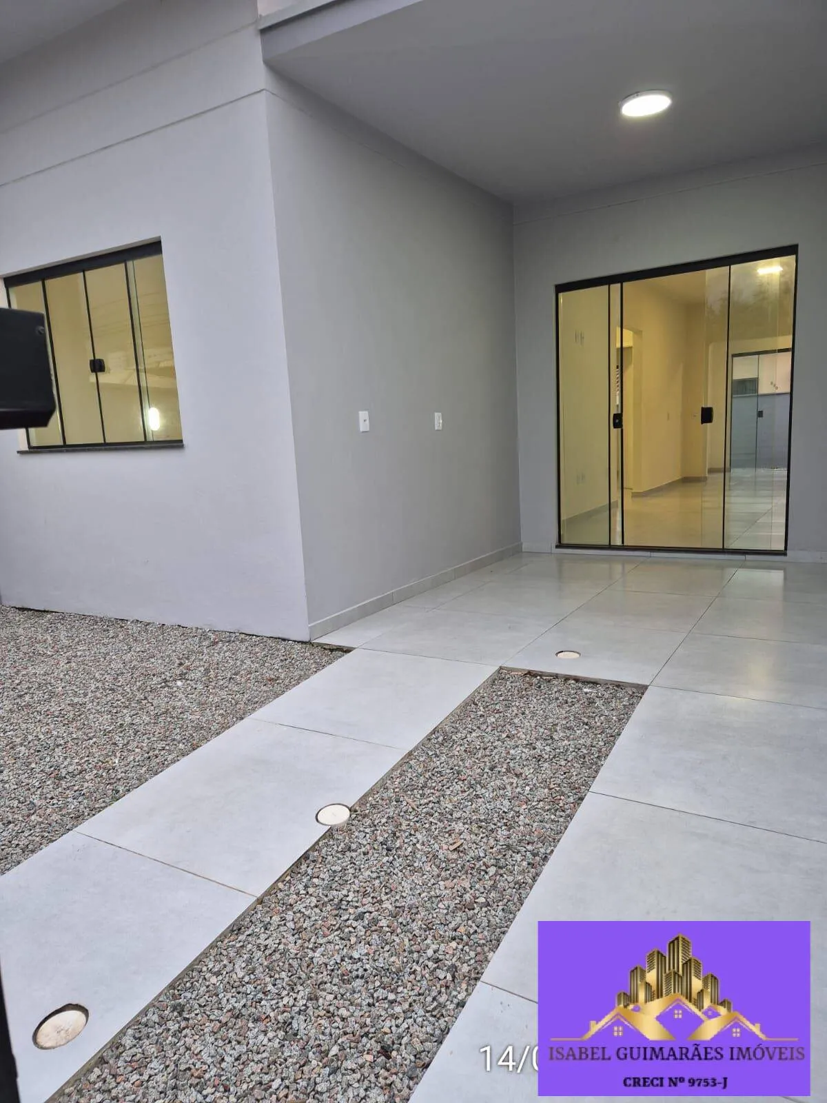 Foto do imóvel: Alugo Casa Geminada, 02 Quartos 02 Banheiros, no Gravatá de Navegantes