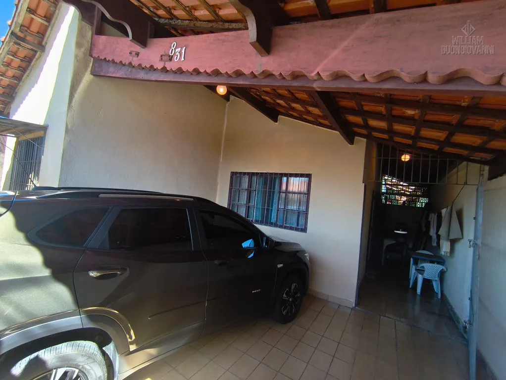 Imagem Casa Semi-Isolada no Caiçara| 2 Dormitórios| 2 Vagas|800m da Praia|R$ 430 Mil