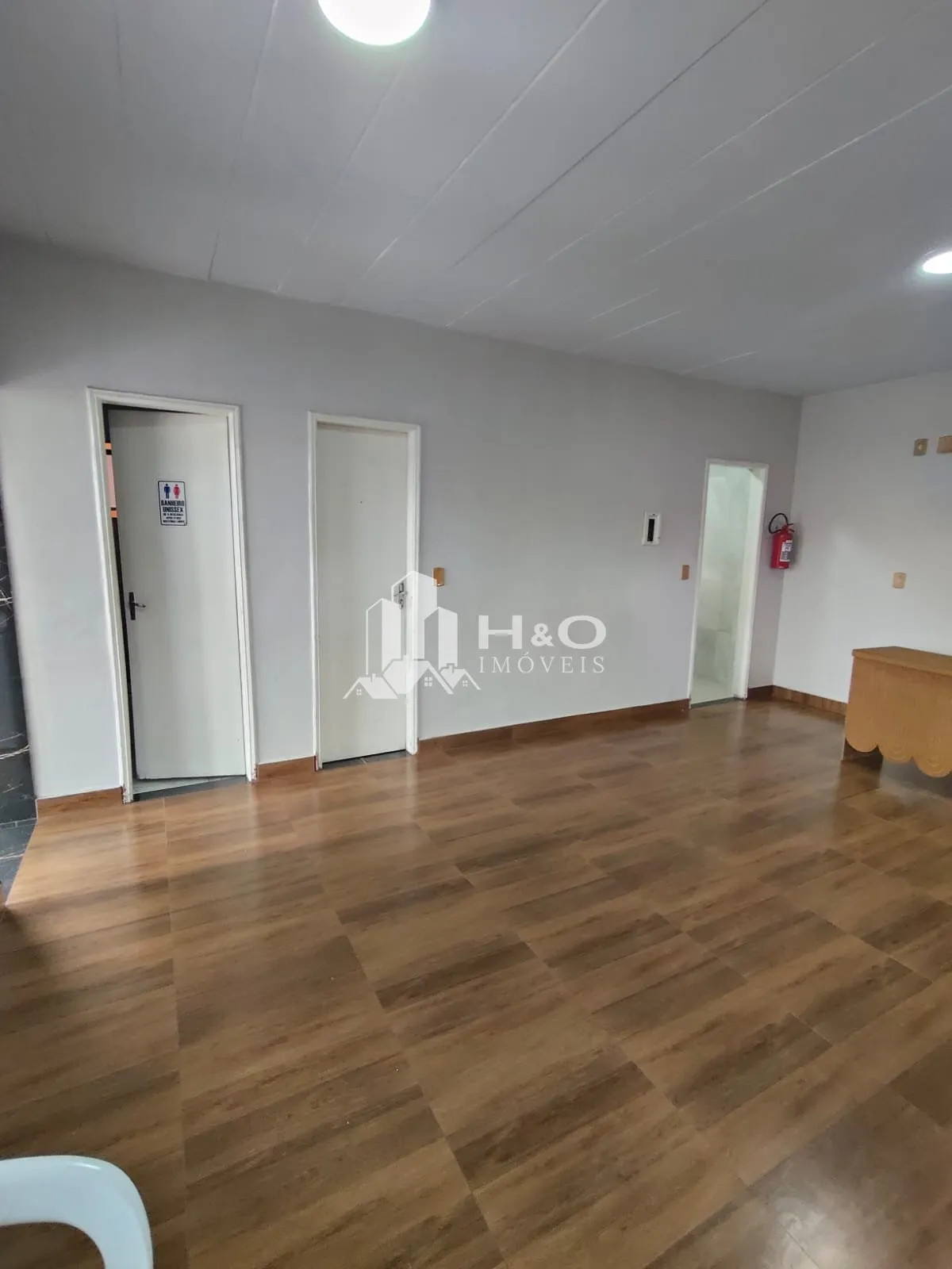 Imagem Apartamento à venda, 2 dormitórios, Reformado, Bairro Colonia _ R$ 140.000,00
