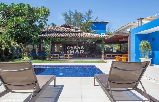 Imagem Casa de Luxo Frente Mar em Condomínio Exclusivo em Vila Luiza, Búzios-RJ - 4 Quartos, 4 Suítes, 5 Banheiros, 3 Vagas de Garagem!
