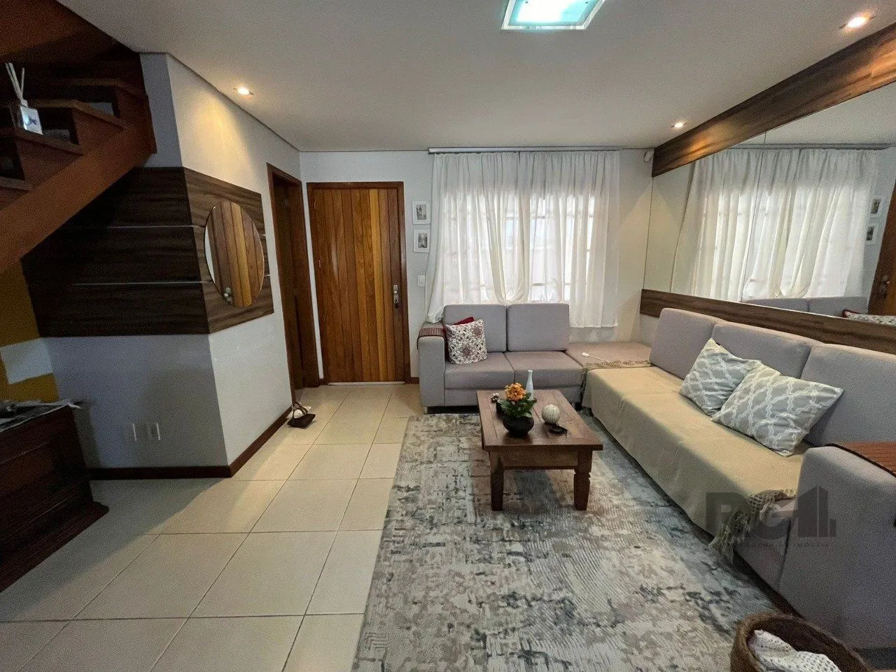 Imagem Casa com sacada e terraço em ipanema