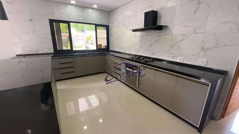 Imagem Casa com 4 quartos / suítes à venda, 360 m² - Condomínio Vintage - Paisagem Renoir - Granja Viana - Cotia/SP
