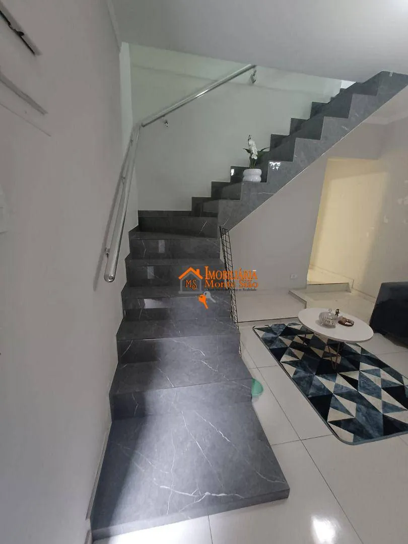 Imagem Sobrado com 3 dormitórios à venda, 275 m² por R$ 600.000,00 - Cocaia - Guarulhos/SP