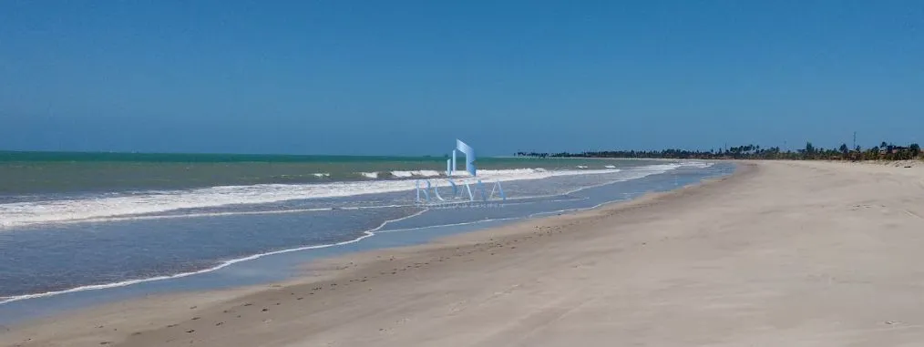 Imagem Casa à Venda em Lucena/PB com 5 Suítes e Acesso à Praia