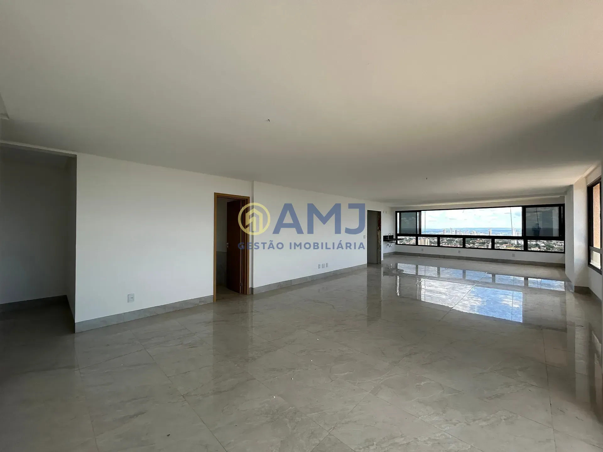 Imagem Apartamento à venda 3 Suítes no Jardim Goiás