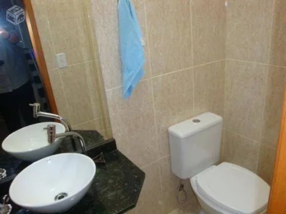 Imagem CASA NO PALM HILLS REPLETOS DE ARMÁRIOS - KM 26 DA RAPOSO TAVARES