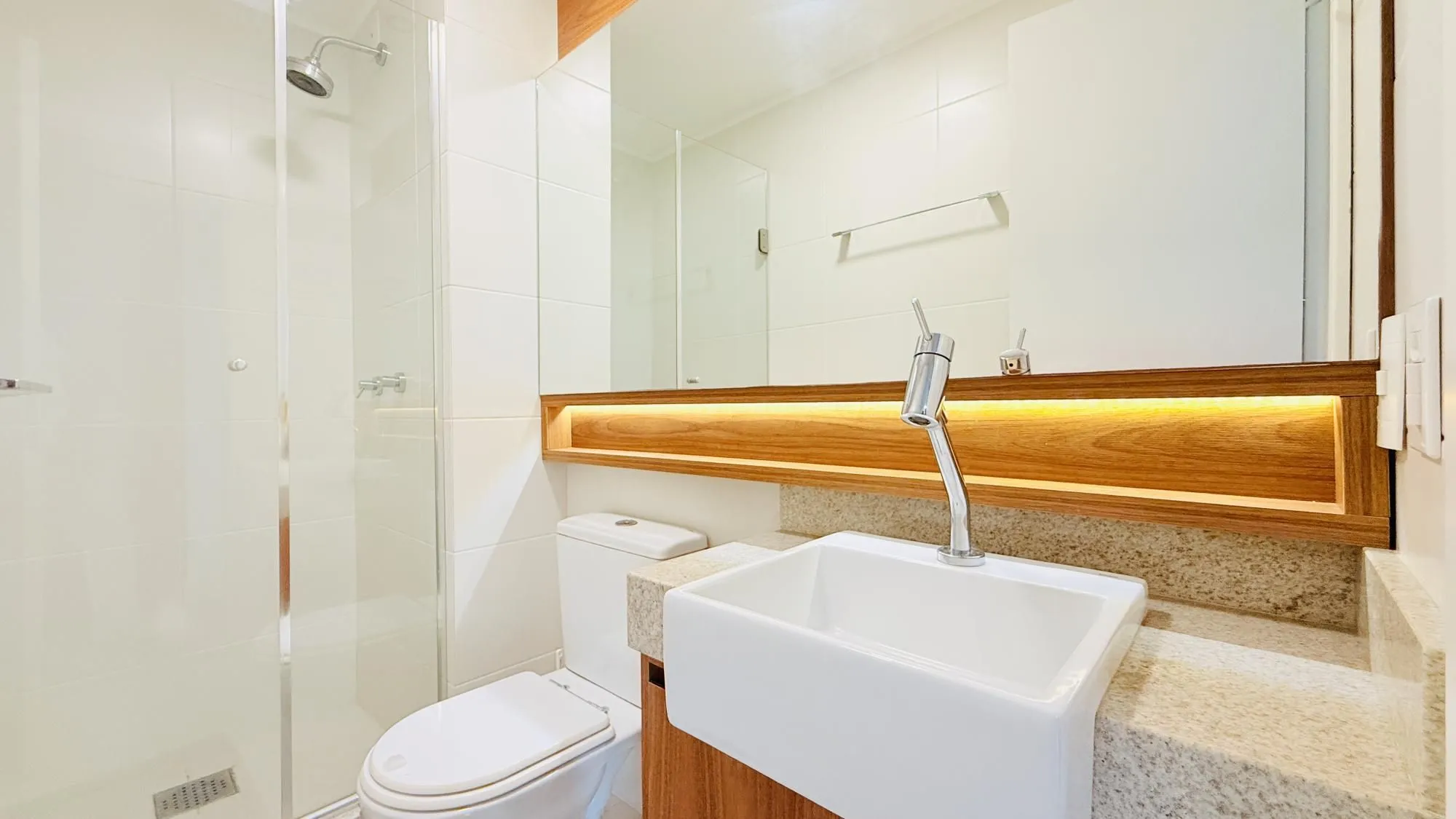 Imagem 2 dormitórios no Bairro Tristeza com infra de lazer completo e piscina térmica