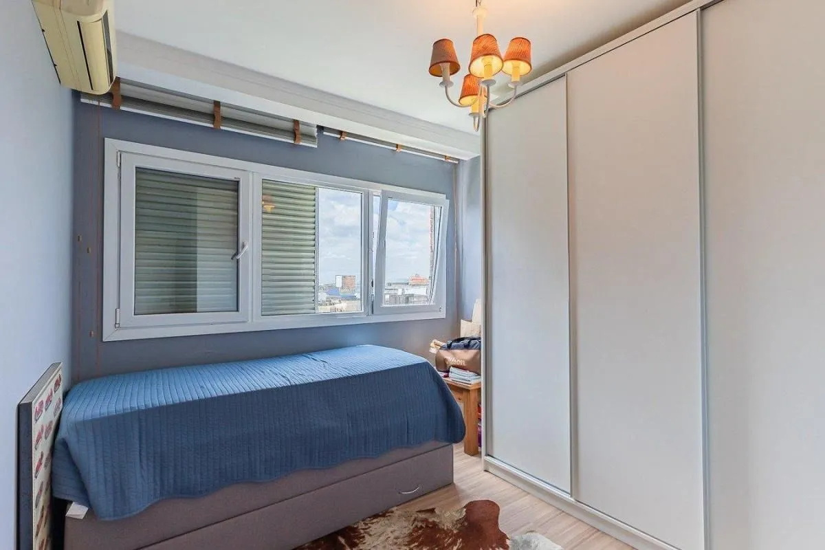Imagem Apartamento de 3 dormitórios próximo ao Grêmio Náutico União