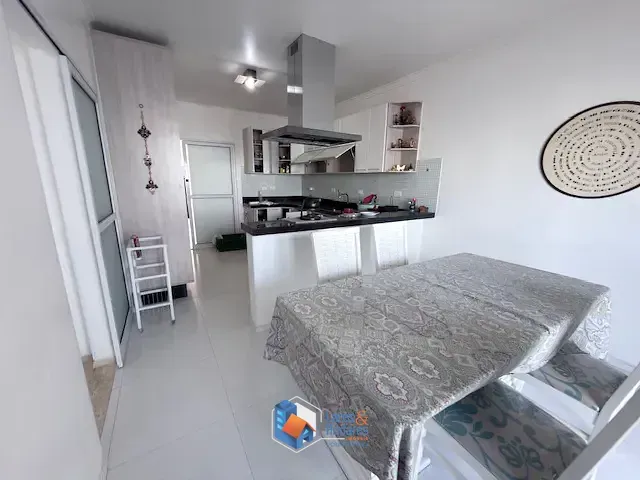 Imagem Sobrado para venda em Jardim Franca com 4 quartos, sendo 4 suítes, 249m²