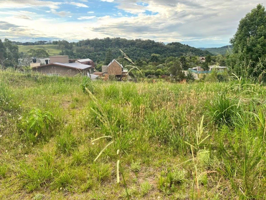 Imagem Terreno de 600m2 em ótimo loteamento residencial